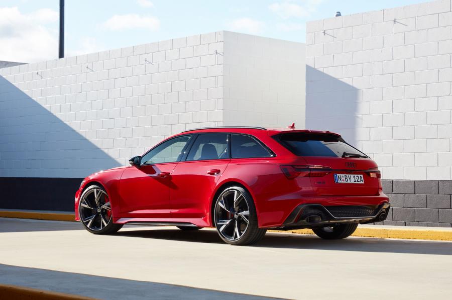  Audi RS6 Avant 2020 года  (AU) (фото 2 из 35)